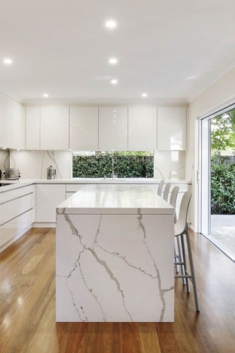 luxury minimalist kitchen cabinetry design