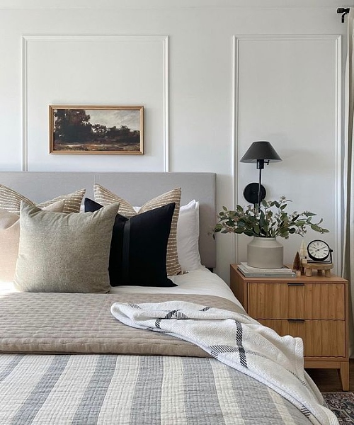 how to Choose the Perfect Bedside Tables